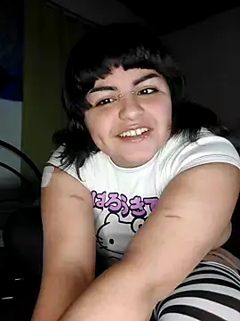 crucifxcked online show from 10.05.25