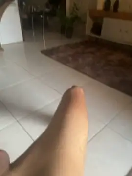 Snapshot of MCLZK chatting on 02.04.26 MCLZK online show from 02.04.26