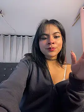 Veeronica  online show from 11.07.25