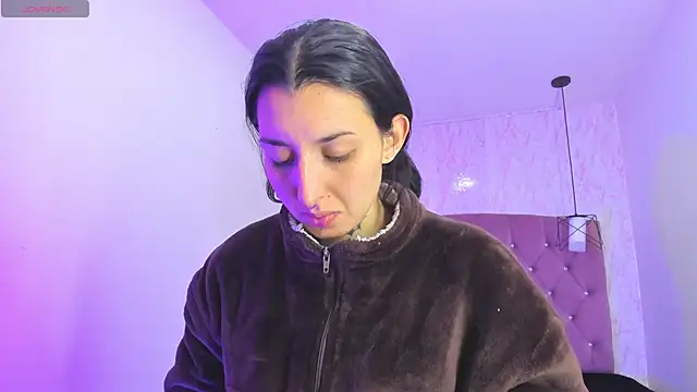 Iris  77 online show from 11.11.25