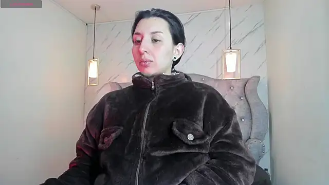 Iris  77 online show from 12.19.25