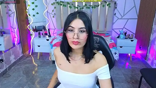 Snapshot of casse_tay chatting on 07.18.26 casse tay online show from 07.18.26