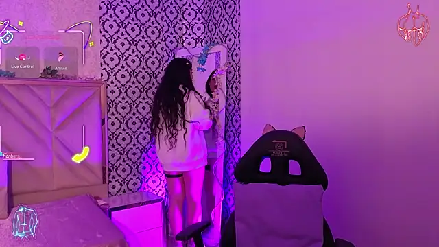 Ixchel tay online show from 03.18.26