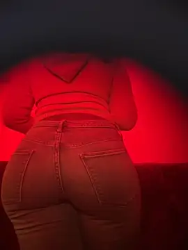 bellacagyal online show from 11.23.25