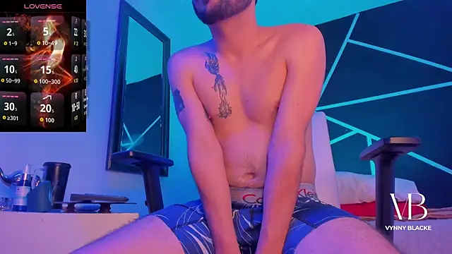 VynnyBlacke  online show from 12.21.25