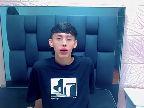 thaigo twink38 online show from 12.20.25