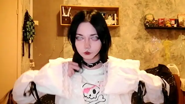 Beeping Creature online show from 10.22.25