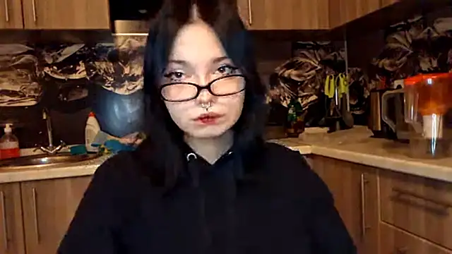 Beeping Creature online show from 02.20.26