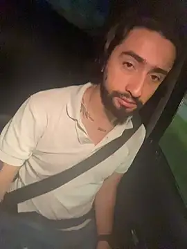 maximusdominus26 online show from 11.04.25