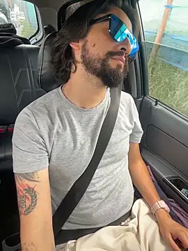 maximusdominus26 online show from 12.19.25