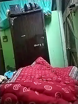 RED Queen 6 online show from 10.12.25