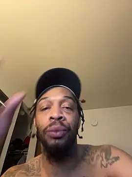 thefreakscomeoutatnight online show from 12.21.25