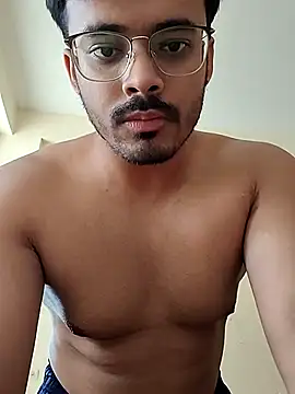 Snapshot of debs_08937 chatting on 09.29.25 debs 08937 online show from 09.29.25