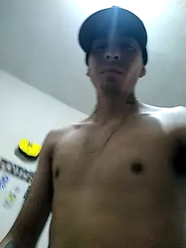 Snapshot of Tucloroformosexxx chatting on 04.28.26 Tucloroformosexxx online show from 04.28.26