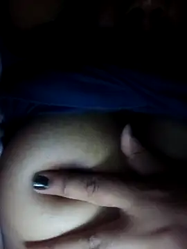 Snapshot of sweetysmita chatting on 10.28.25 sweetysmita online show from 10.28.25