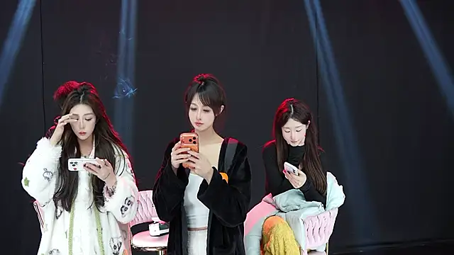 Comebaby-007 online show from 02.11.26