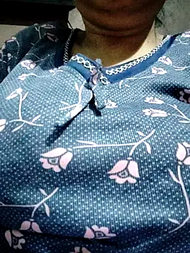 Hot  bhabhi 99 online show from 10.11.25