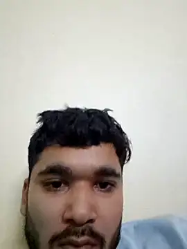 Snapshot of abhi05x chatting on 09.30.25 abhi05x online show from 09.30.25