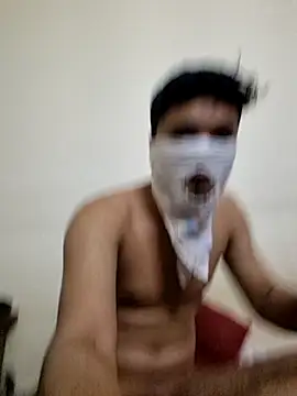 Snapshot of abhi05x chatting on 10.04.25 abhi05x online show from 10.04.25