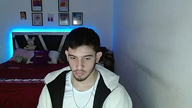 Sebasxxl12 online show from 02.22.26