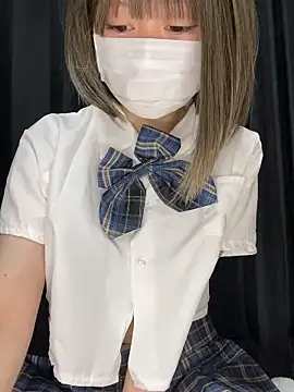 Snapshot of Nyamo-chan chatting on 12.22.25 Nyamo-chan online show from 12.22.25