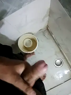 Snapshot of Onlysingles chatting on 10.08.25 Onlysingles online show from 10.08.25