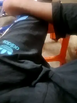 Snapshot of Onlysingles chatting on 10.10.25 Onlysingles online show from 10.10.25