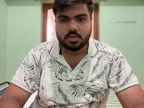 Snapshot of Romeo_Sam2 chatting on 10.14.25 Romeo Sam2 online show from 10.14.25