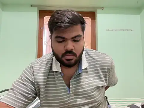 Snapshot of Romeo_Sam2 chatting on 10.15.25 Romeo Sam2 online show from 10.15.25