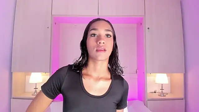 AnahiCollins online show from 05.30.26