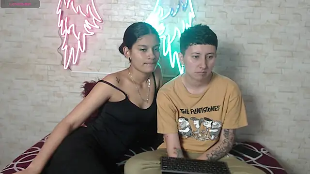 Gaby and Mei online show from 10.08.25