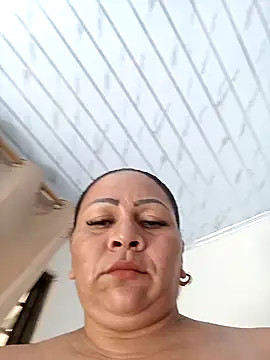 Dirty Candy online show from 11.15.25