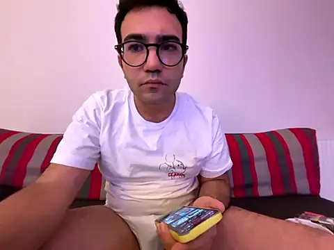 xochipilliii online show from 10.07.25