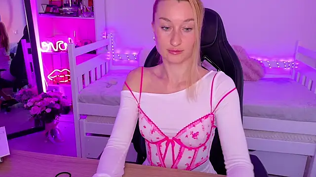 MysticRoxanne online show from 01.14.26