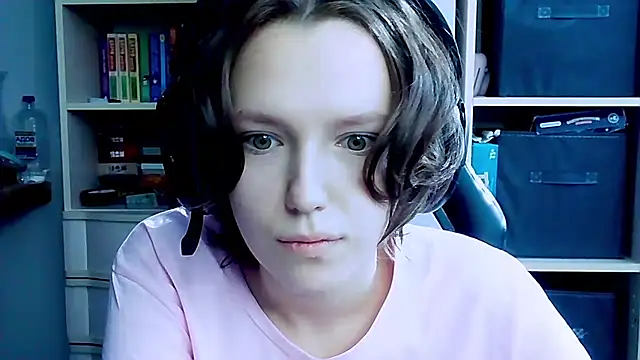 Diana-back online show from 10.04.25