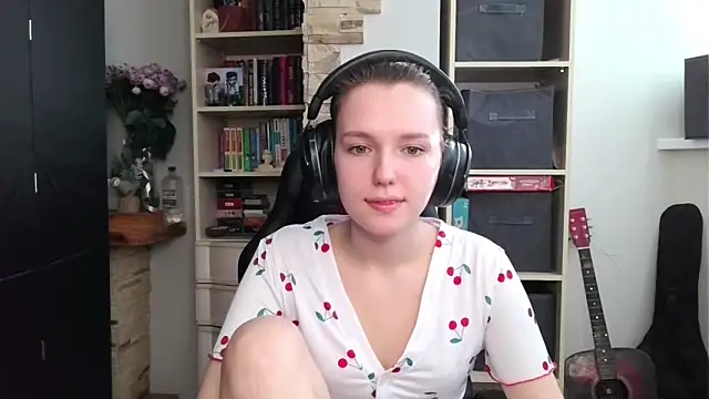 Diana-back online show from 10.30.25