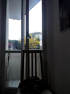 Snapshot of thonyx93 chatting on 11.15.25 thonyx93 online show from 11.15.25