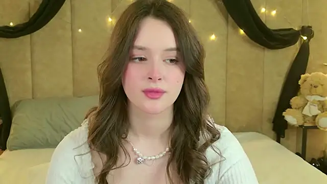 Snapshot of EvaSwen chatting on 04.26.26 EvaSwen online show from 04.26.26