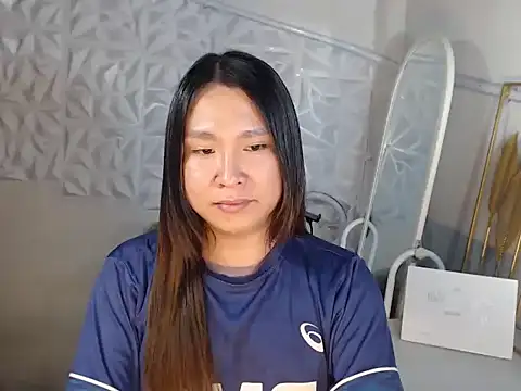 Snapshot of Horny_Alexa chatting on 05.18.26 Horny Alexa online show from 05.18.26