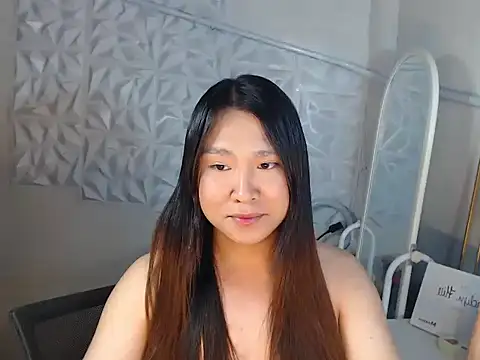 Snapshot of Horny_Alexa chatting on 06.07.26 Horny Alexa online show from 06.07.26