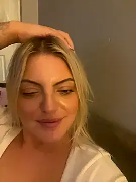 Diamondxoxx online show from 10.08.25