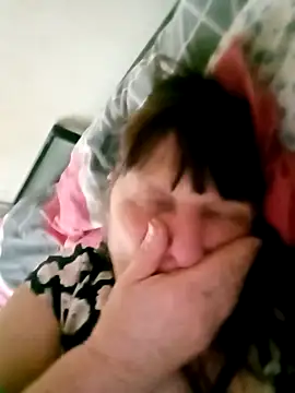 Apeesynka55211 online show from 11.17.25