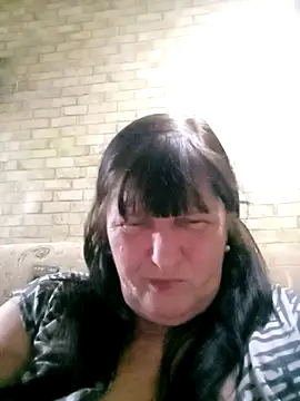 Snapshot of Apeesynka55211 chatting on 05.04.26 Apeesynka55211 online show from 05.04.26