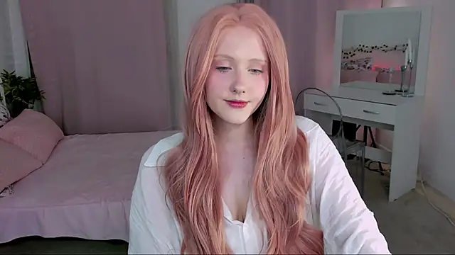 Snapshot of DelilahTaylor chatting on 07.18.26 DelilahTaylor online show from 07.18.26