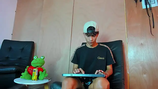 milo crave online show from 10.06.25