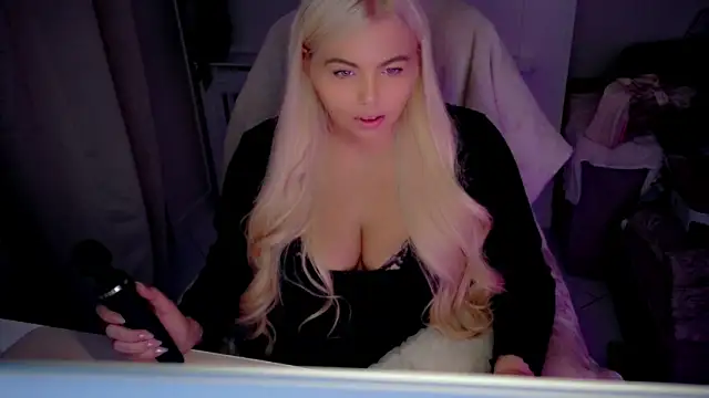 Snapshot of Siren-xiv chatting on 04.09.26 Siren-xiv online show from 04.09.26