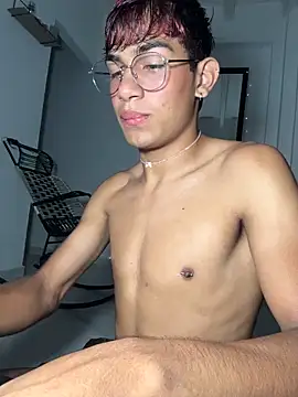 Snapshot of cherub_ chatting on 02.17.26 cherub online show from 02.17.26