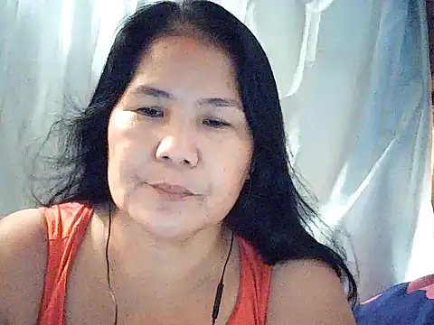 Snapshot of milagrose_rose chatting on 06.10.26 milagrose rose online show from 06.10.26