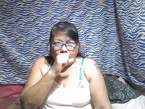 Snapshot of joy_cute chatting on 10.15.25 joy cute online show from 10.15.25