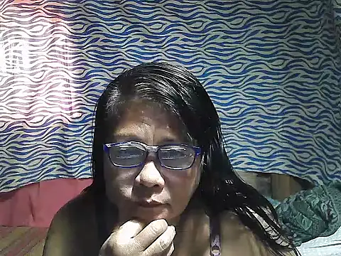 Snapshot of joy_cute chatting on 10.18.25 joy cute online show from 10.18.25